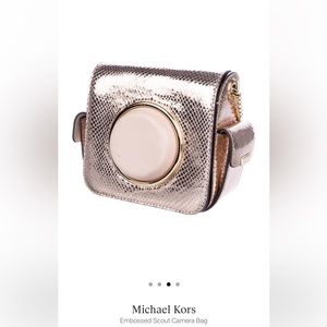 Micheal kors crossbody